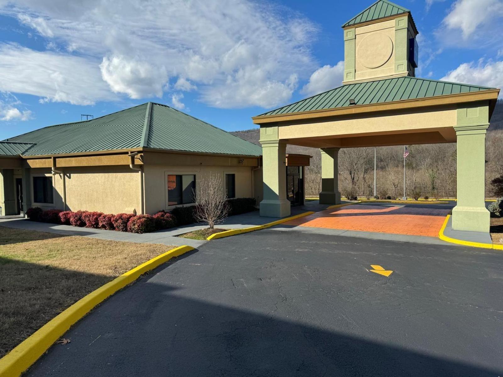 Quality Inn Harriman Екстер'єр фото